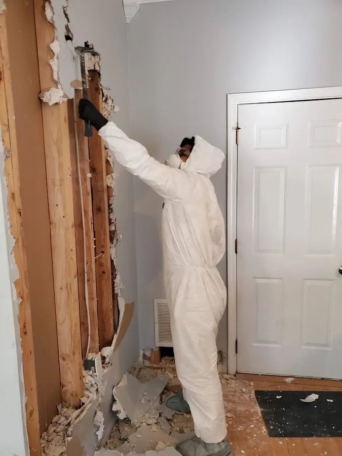 Water Damage Restoration services in Glendale, WI
